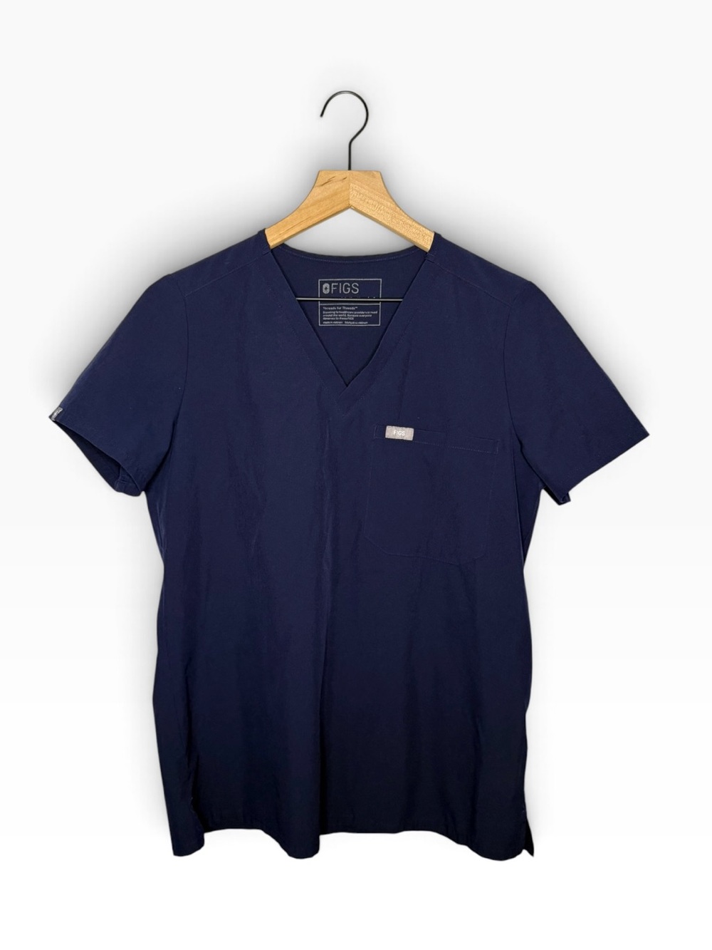 FIGS Catarina One-Pocket Scrub Top in Blue S
